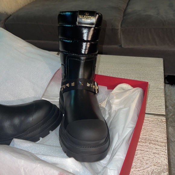 Valentino all weather boots size 9.5 - Picture 10 of 10